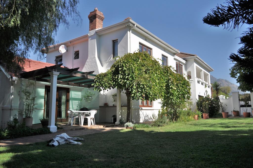 Applegarth B&B And Self-Catering Studios Cape Town Ngoại thất bức ảnh